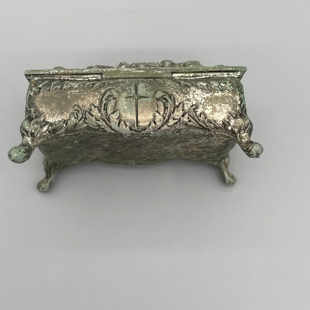 Vintage Metal Jewelry Box Trinket Footed Velvet Lining Cross Religious Patina‎